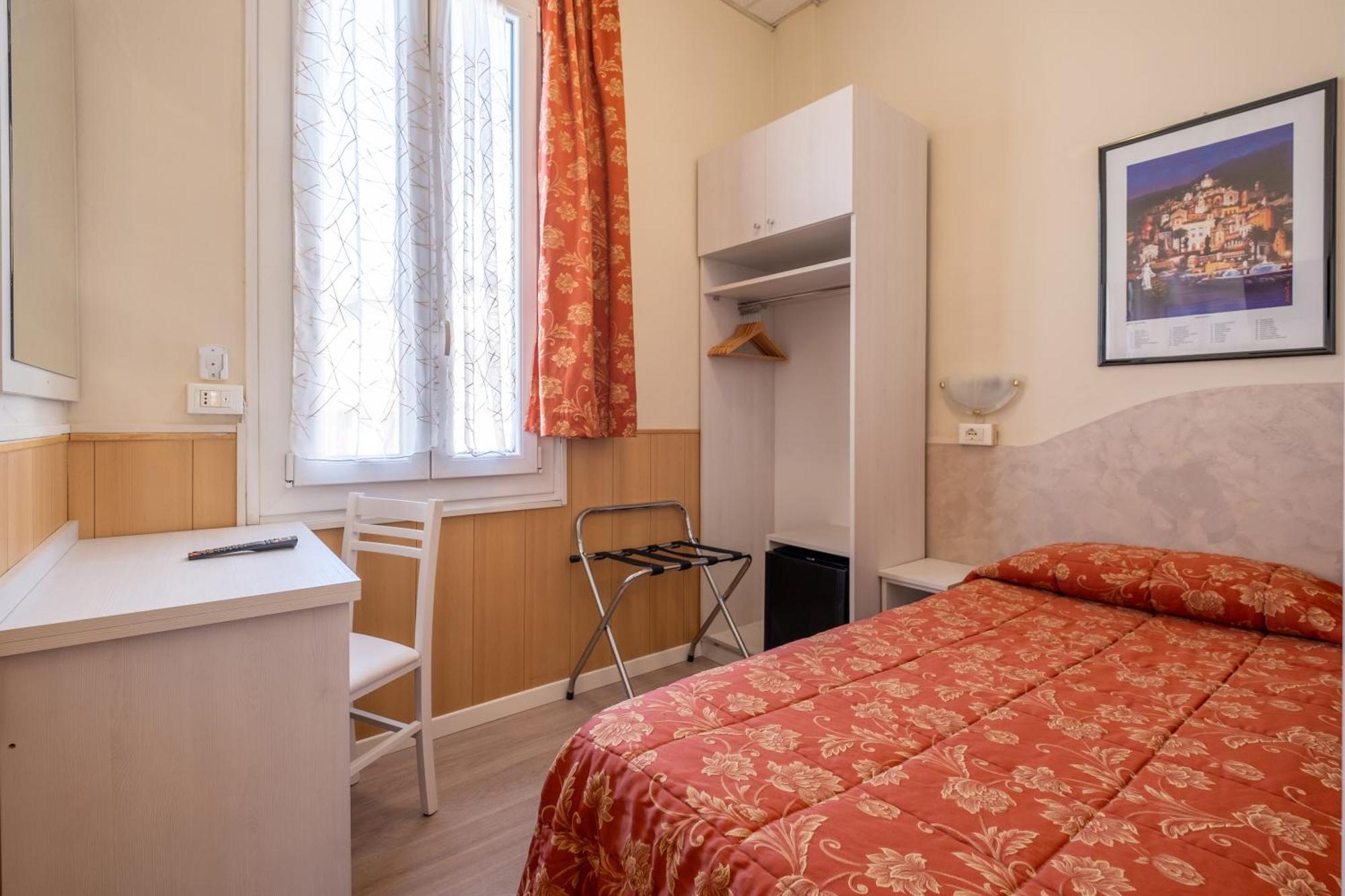 Corso Hotel 2*